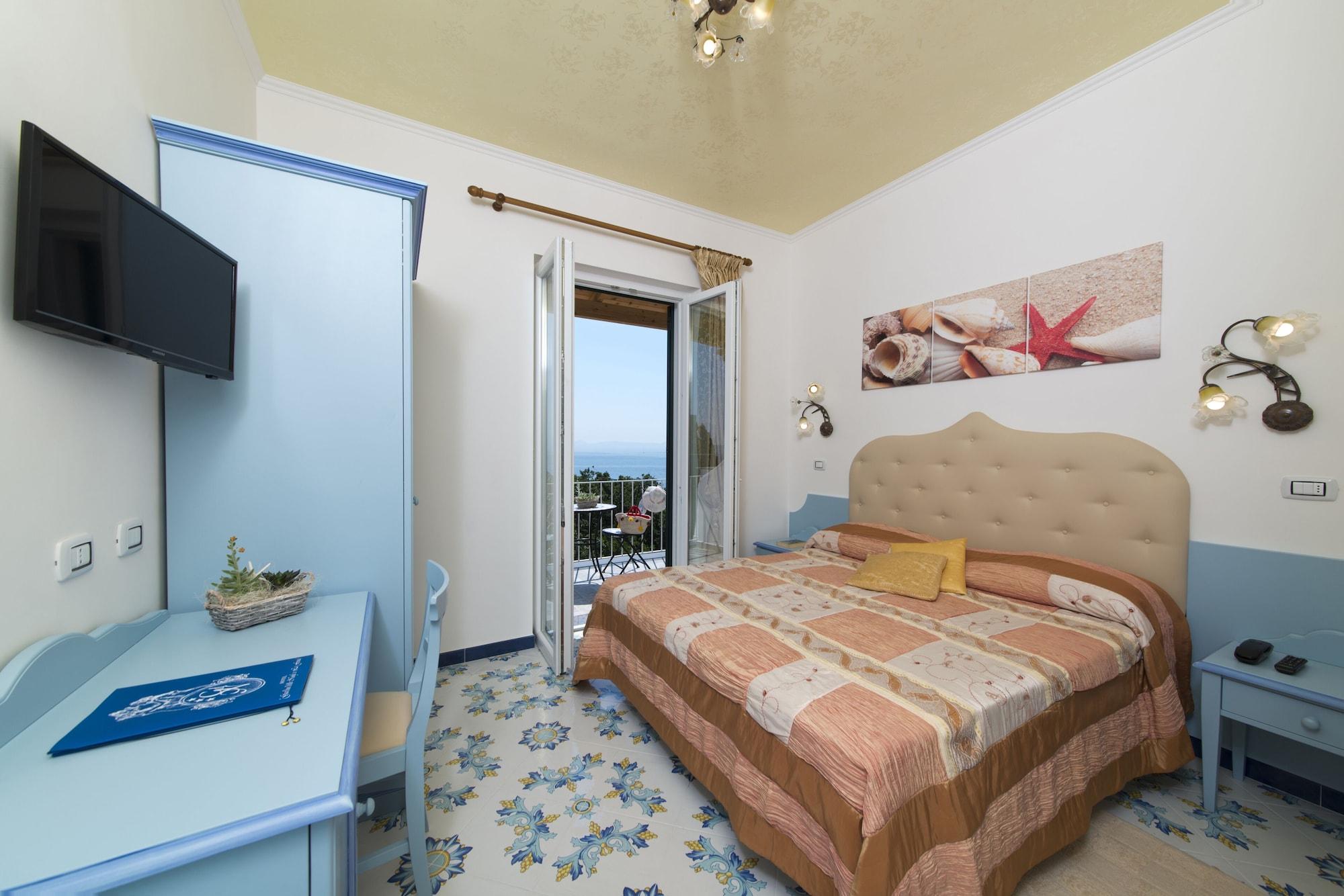 Hotel Giardino Delle Ninfe E La Fenice Ischia Bagian luar foto