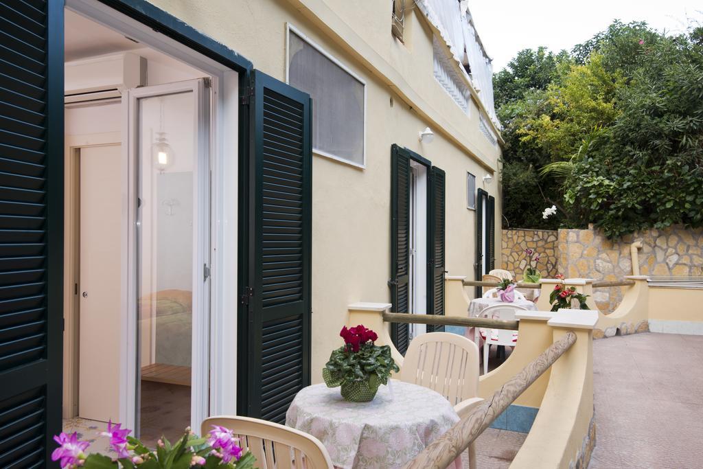 Hotel Giardino Delle Ninfe E La Fenice Ischia Bagian luar foto